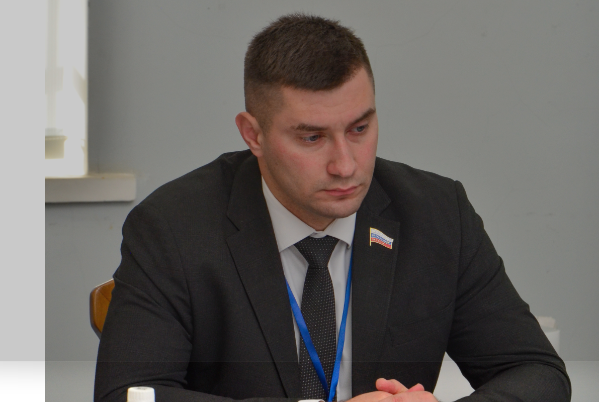 Арсен Мутелимов принял участие в комиссии ЮРПА по вопросам социальной адаптации военнослужащих, делам ветеранов и патриотическому воспитанию