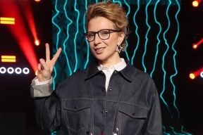 Яна Чурикова раскрыла тайну мужа: управленец в спутниковой компании, который прячется от камер