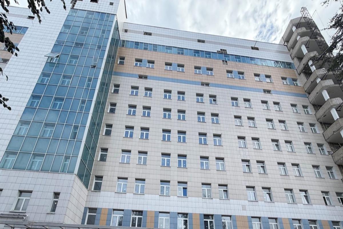 В компании «Орелгосзаказчик» проинформировали о ходе строительства медцентра при облбольнице