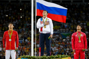 Гимн, который четыре года молчал: почему возвращение флага и музыки стало главной победой российского спорта