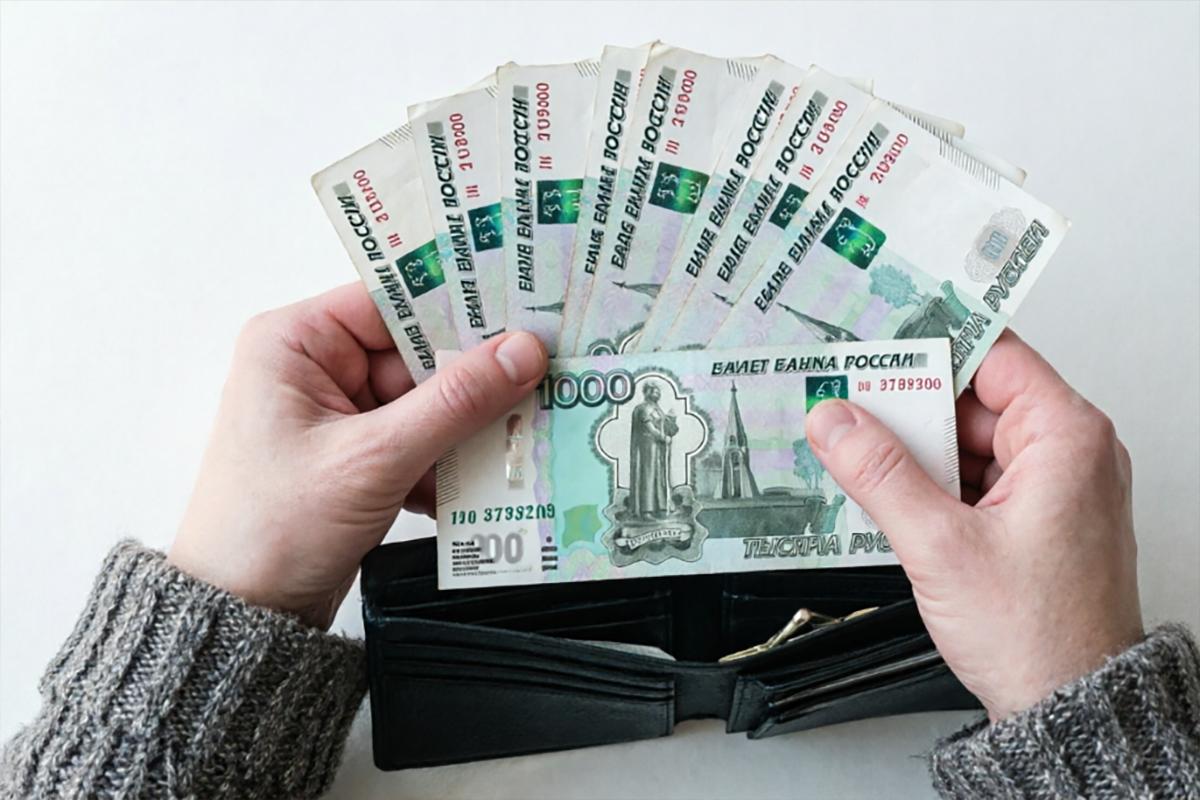Росстат огорошил цифрами: средняя зарплата в России взлетела до 109 тысяч, рост — двузначный