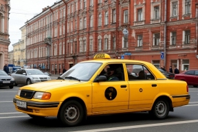 Эксперт Ладушкин: такси класса «люкс» в России столкнется с дефицитом машин