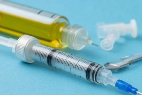 Грипп не пройдет: онколог Каприн раскрыл, какие вакцины безопасны для онкопациентов