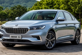 Roewe i6 2026: оранжевый салон и люк за 1,83 млн рублей