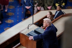 Трамп заявил о претензиях на третий президентский срок вопреки Конституции