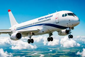 Sukhoi Superjet 100 подал сигнал бедствия над Черным морем на рейсе Стамбул — Минеральные Воды