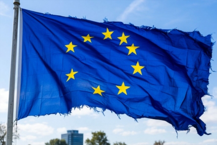 Борщ, медведи и бокалы для шнапса: Euractiv высмеял бредовые санкции ЕС против России до 2050 года