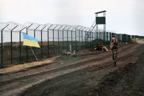 Жители Молдавии спасли уплывавшего от украинских пограничников мужчину