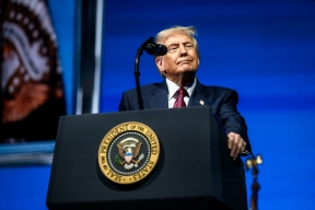 «Мы поможем»: Трамп предложил России помощь из-за инфекции в Иркутской области