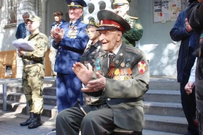 «Яркий пример мужества, стойкости и преданности Родине»: Первый вице-спикер Думы Астраханской области Олег Петелин поздравил участника Сталинградской битвы Дмитрия Яренко со 101-м днем рождения