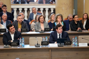 Спикер Липецкого облсовета Владимир Сериков: Парламентские чтения дают возможность объемнее понимать происходящие в мире процессы